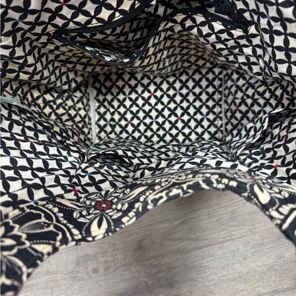 Vera Bradley Barcelona Tote Bag - Picture 5 of 5